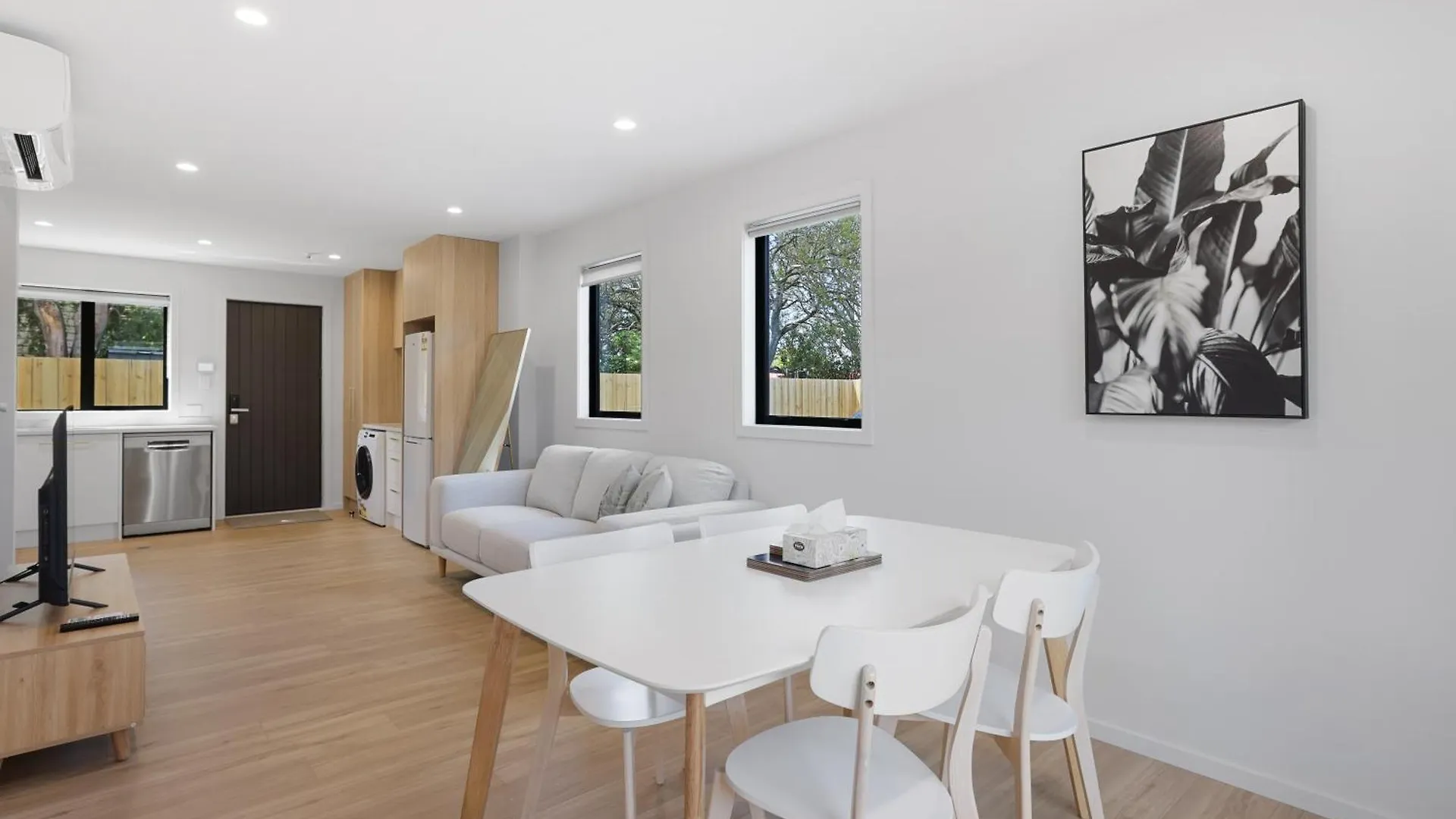 Discover A Brand New Apartment In Vibrant Chch Christchurch 0*,